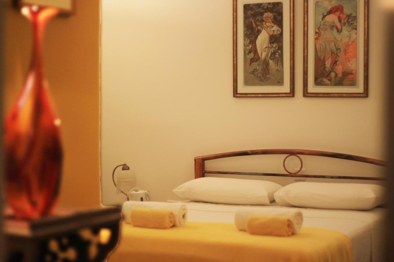 Giljana Ensuite Rooms Shared Terrace & Kitchen St. Julian's Exterior foto